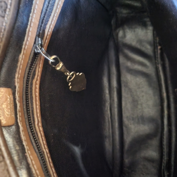 Gucci Brown Monogram Messenger Bag And Wallet - Picture 7 of 13